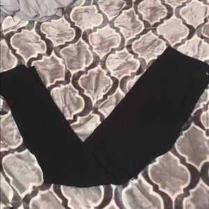 Black leggings 💆🏻‍♀️